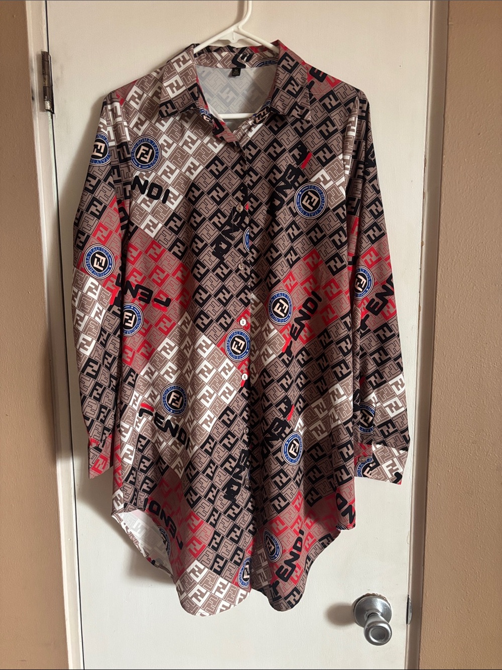 Long-Sleeve Logo Print Shirt  dress - Brown/Red/Black sz  m nwot